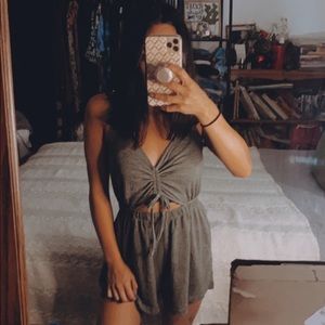 🦋Olive green playsuit🐉